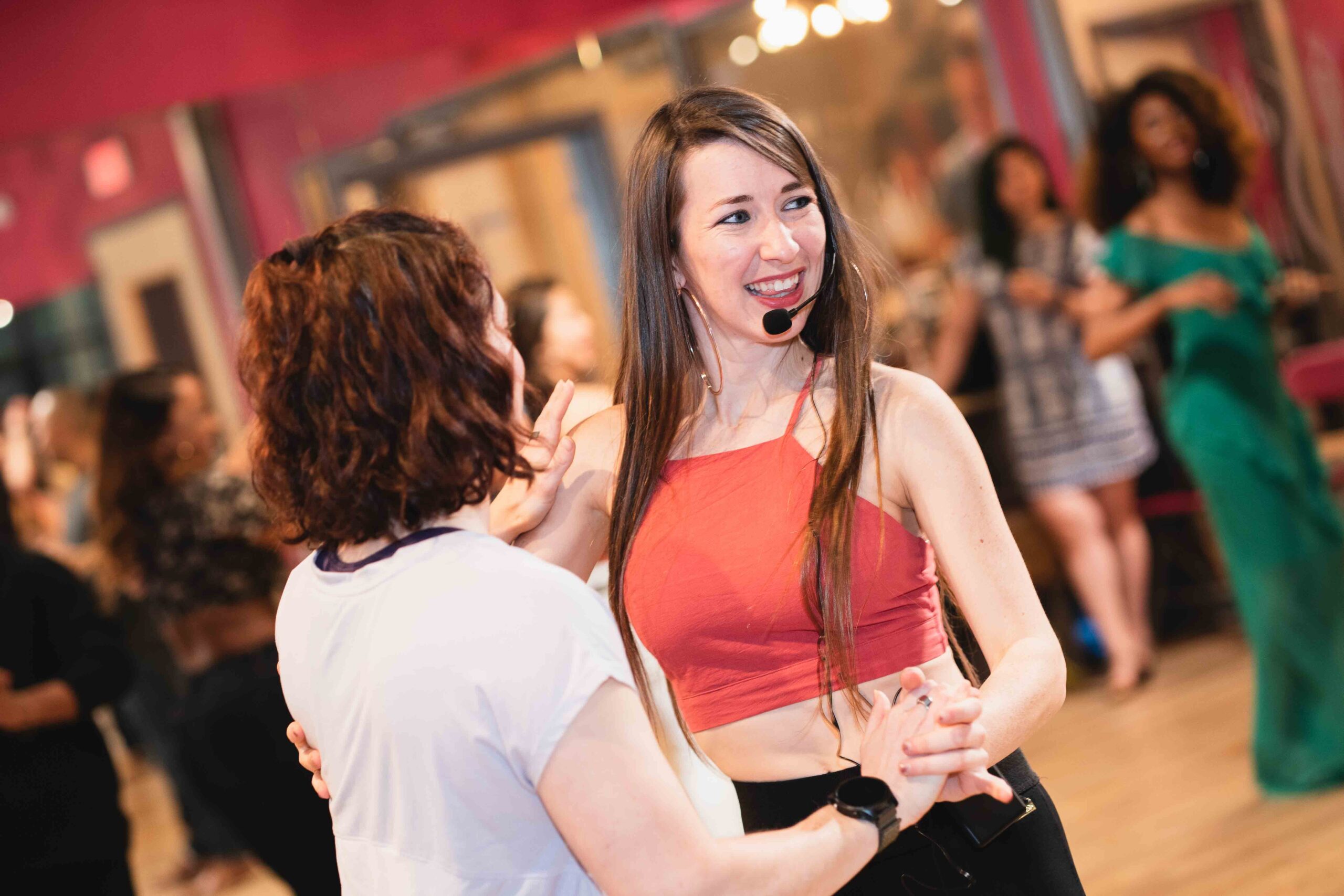 Stephanie Metzger is a Salsa and Bachata Instructor at the Salsa With Silvia dance studios