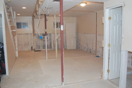 Remodeling our first dance studio in the basement of Silvia's house.