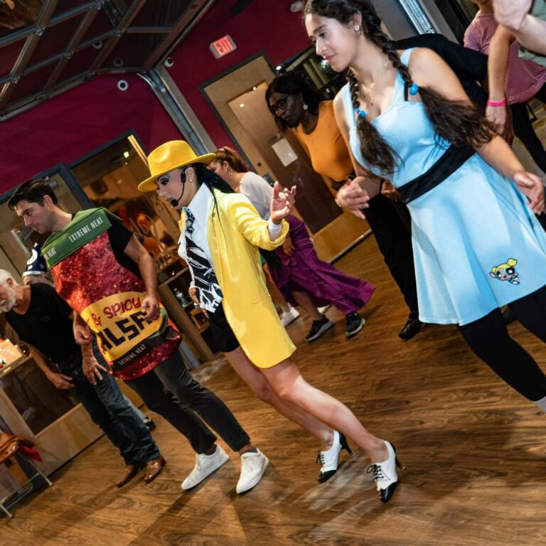 Pre Hallowen Salsa & Bachata Party in the DMV area